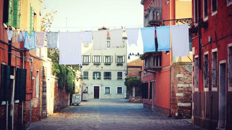 How To Play Cricbet99 Session Games?